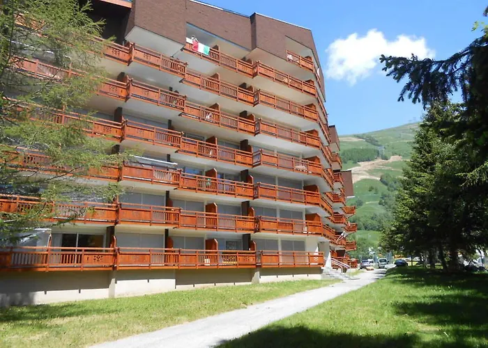 2 Pieces Au Pied Des Pistes, Animaux Admis, - Fr-1-516-10