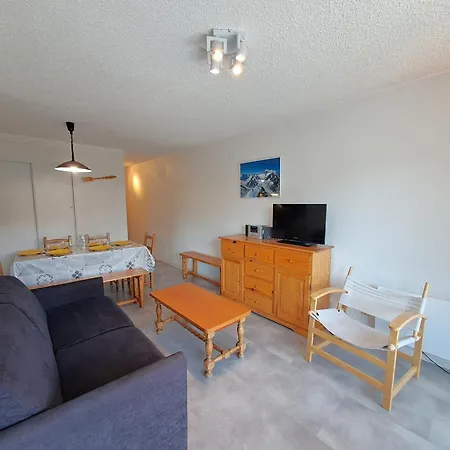 Appartement 2 Pièces Au Pied Des Pistes, Animaux Admis, - Fr-1-516-10 Les Deux Alpes