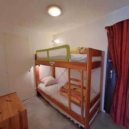 Appartement 2 Pièces Au Pied Des Pistes, Animaux Admis, - Fr-1-516-10 *